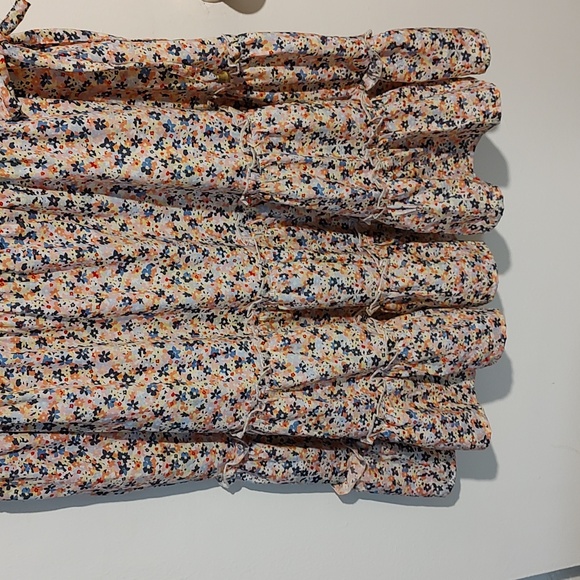 Ladies Blue/Pink Floral Dress with Flutter Sleeves Size 2x - Picture 6 of 11